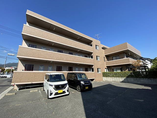 広島県廿日市市佐方本町の賃貸物件【レゾンヤスダ】をご紹介します。